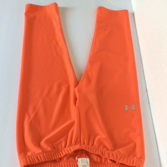 Under armour thighs capris like new - Picture 7 of 8